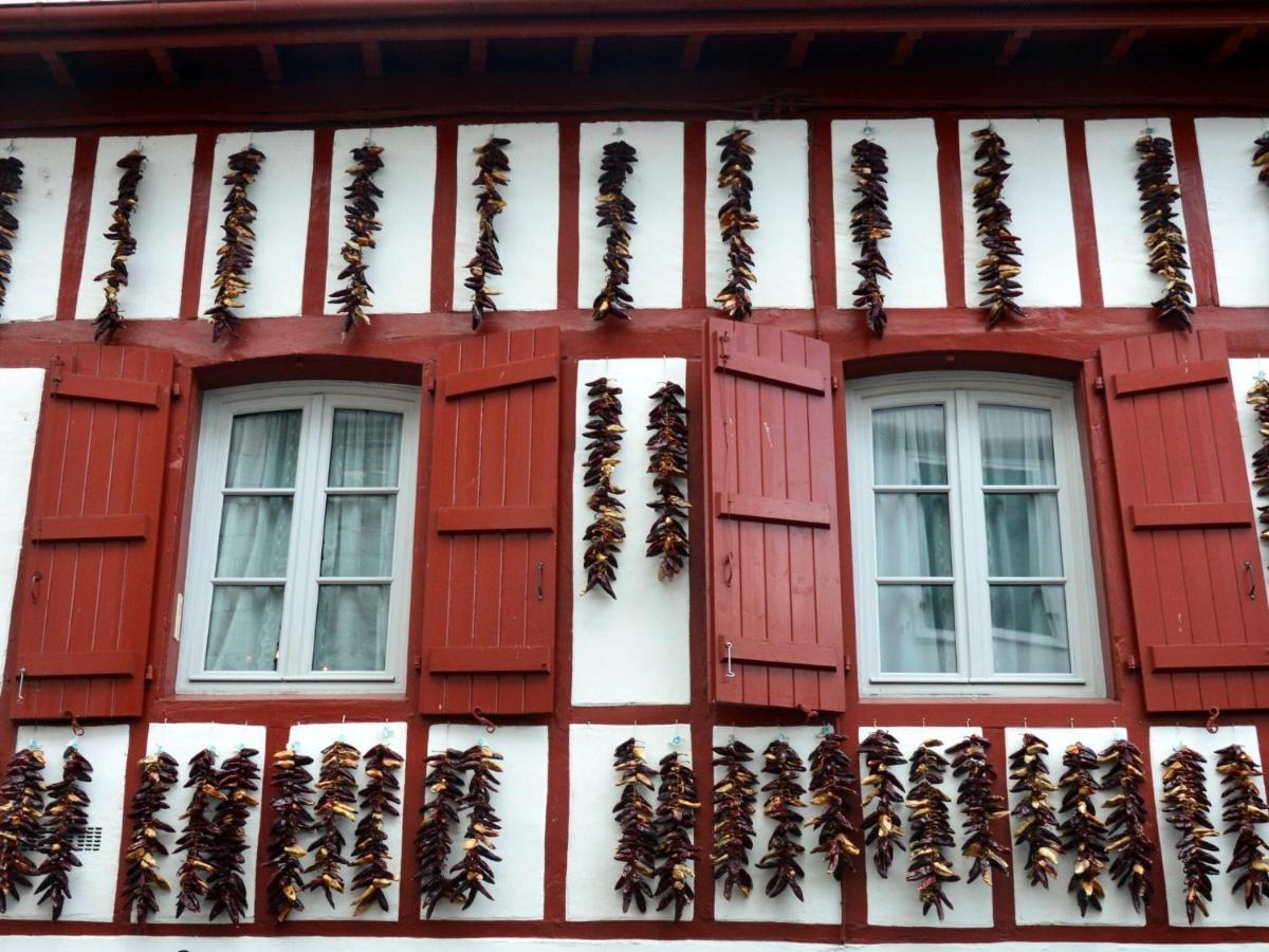 Basque Style House 15 Min From Bidart Beaches Arcangues Extérieur photo